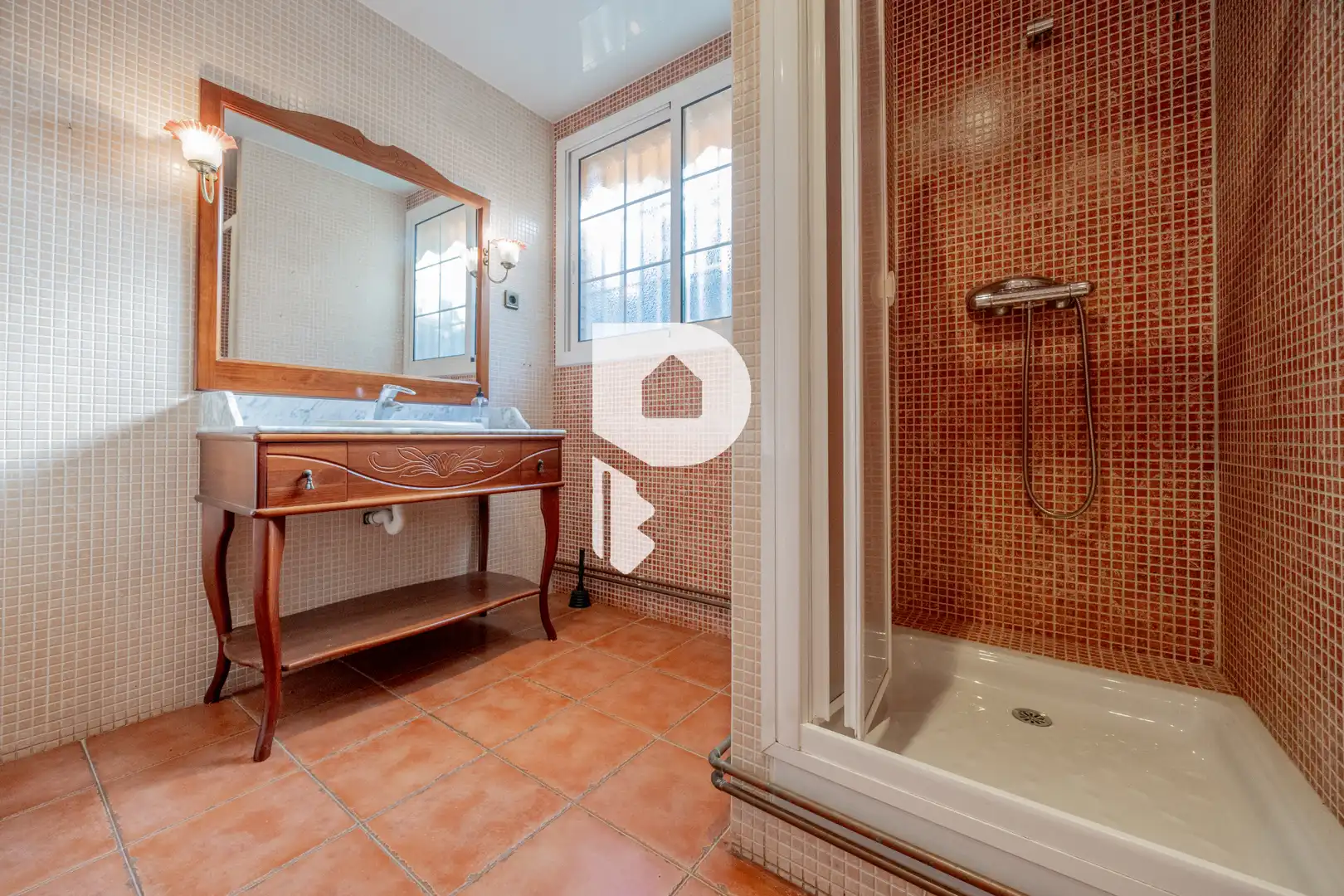 Bathroom of Houses for sale in Pallejà  with Air Conditioner, Heating and Private garden