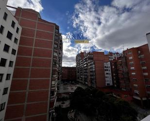 Vista exterior de Residencial en venda en Valladolid Capital