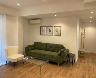 Sala d'estar de Apartament per a compartir en  Valencia Capital amb Aire condicionat, Calefacció i Terrassa