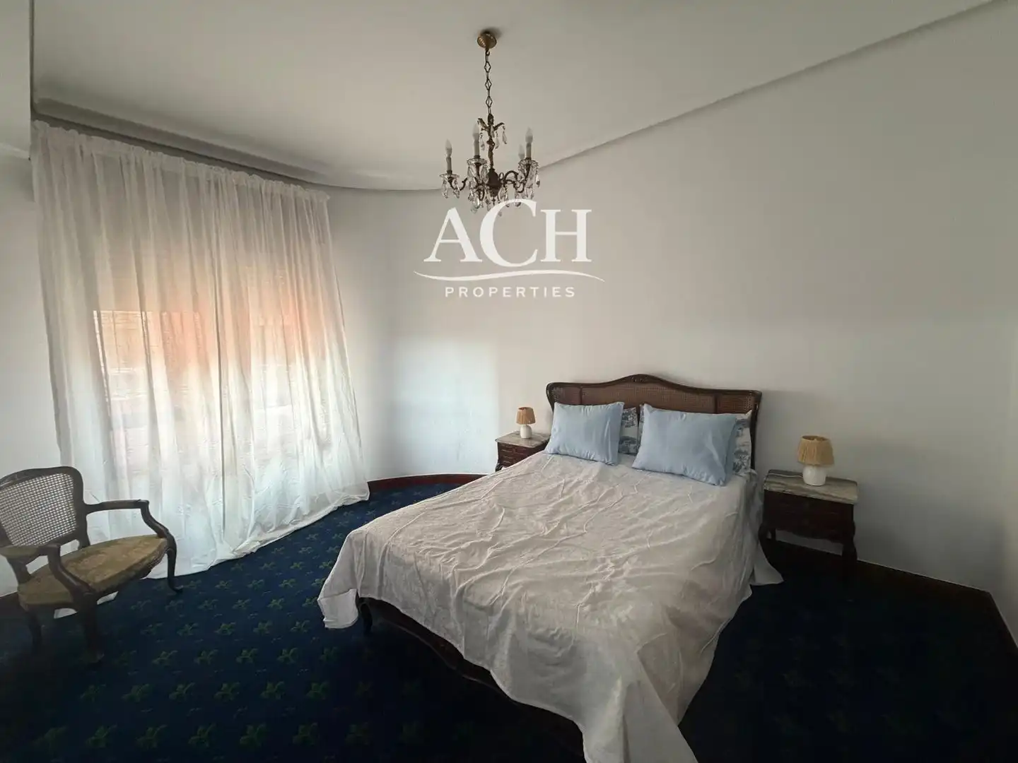 Schlafzimmer von Wohnung zur Miete in Bilbao  mit Heizung, Terrasse und Möbliert