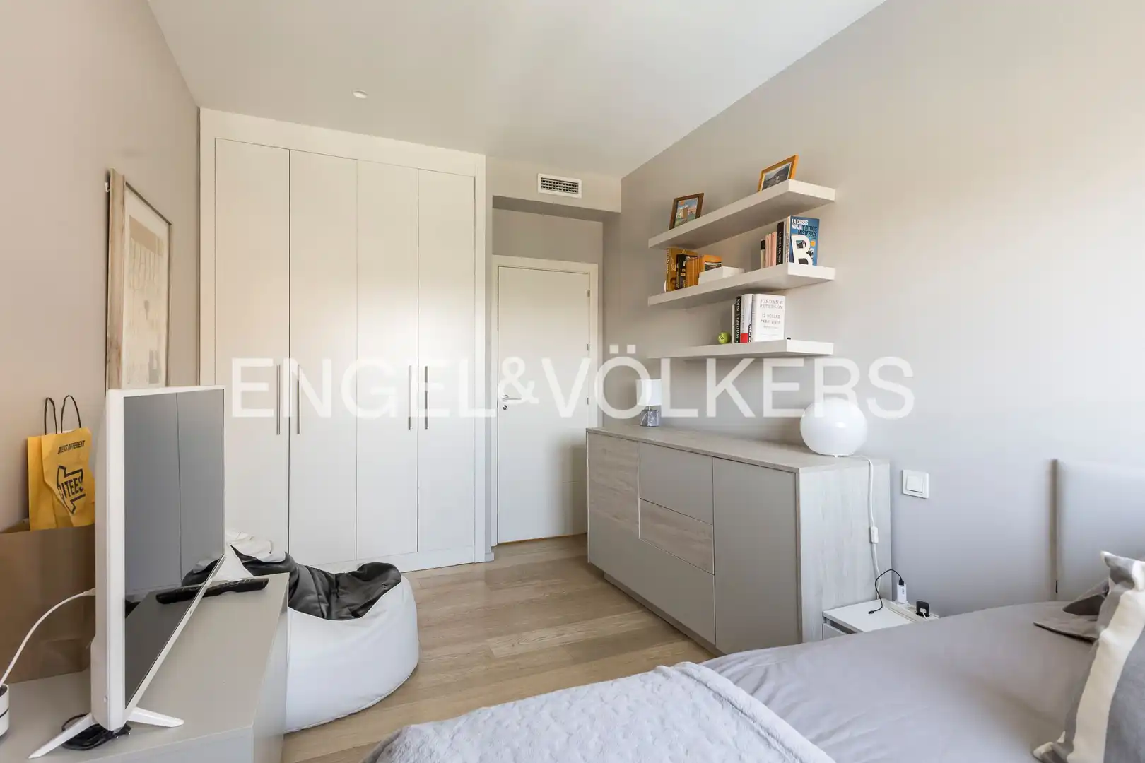 Appartamento con piscina in vendita a Encinar de los Reyes, imagen 45
