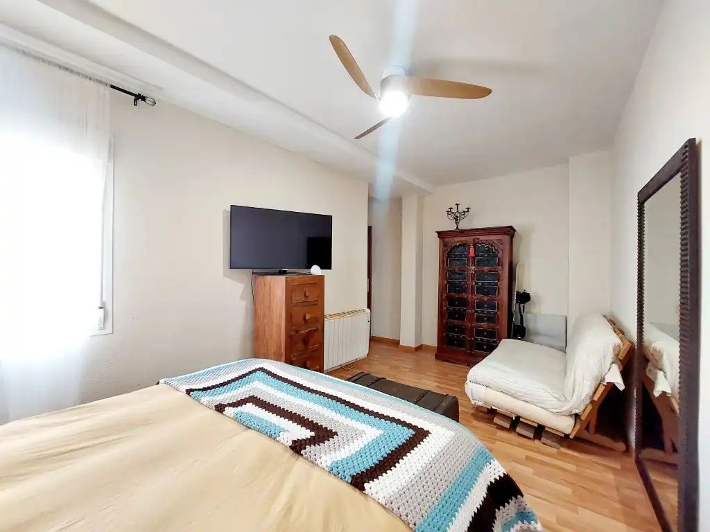 Schlafzimmer von Dachboden zum Verkauf in Badajoz