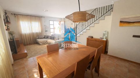 Foto 3 de Casa adosada en venta en El Marenyet, Cullera