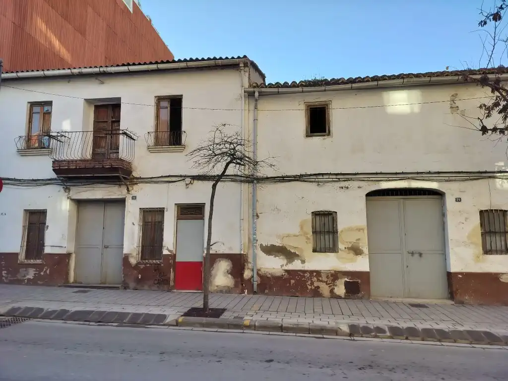Vista exterior de Casa o xalet en venda en Paterna
