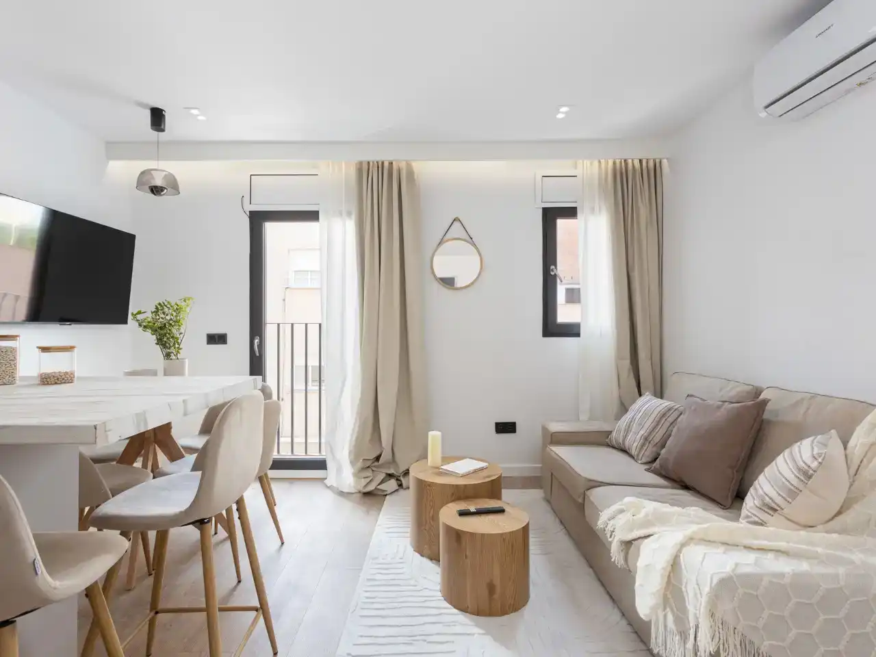 Sala de estar de Casa o chalet en venta en Badalona con Aire acondicionado y Balcón