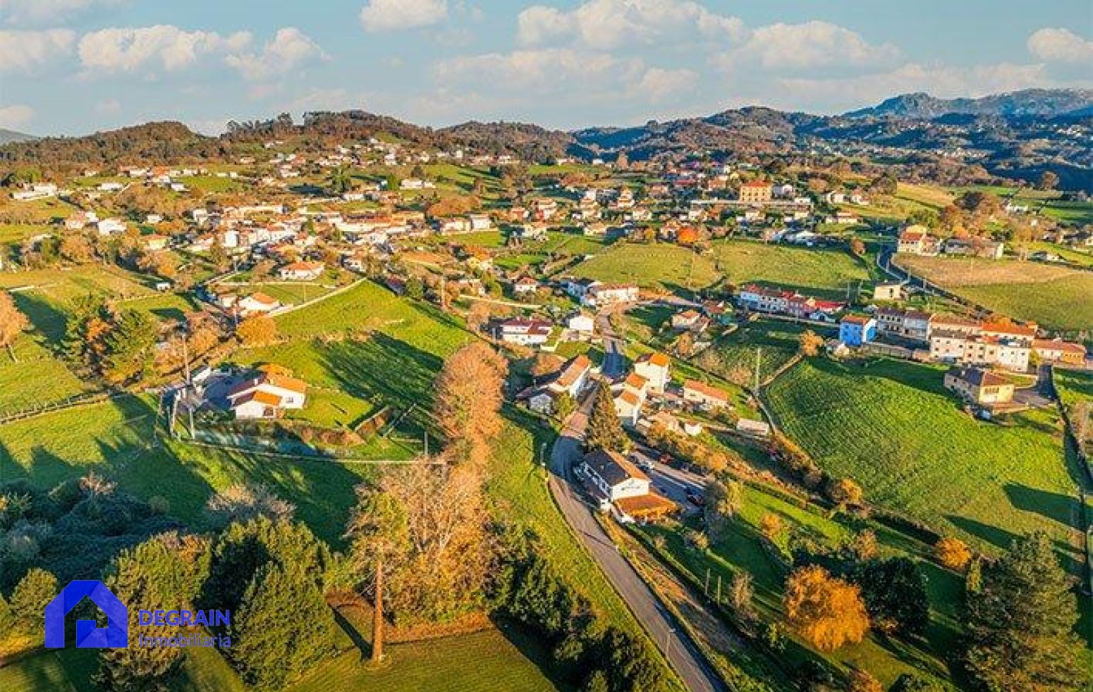 House or chalet for sale in Cabaña, La - CARBAYIN, San Claudio - Trubia - Las Caldas