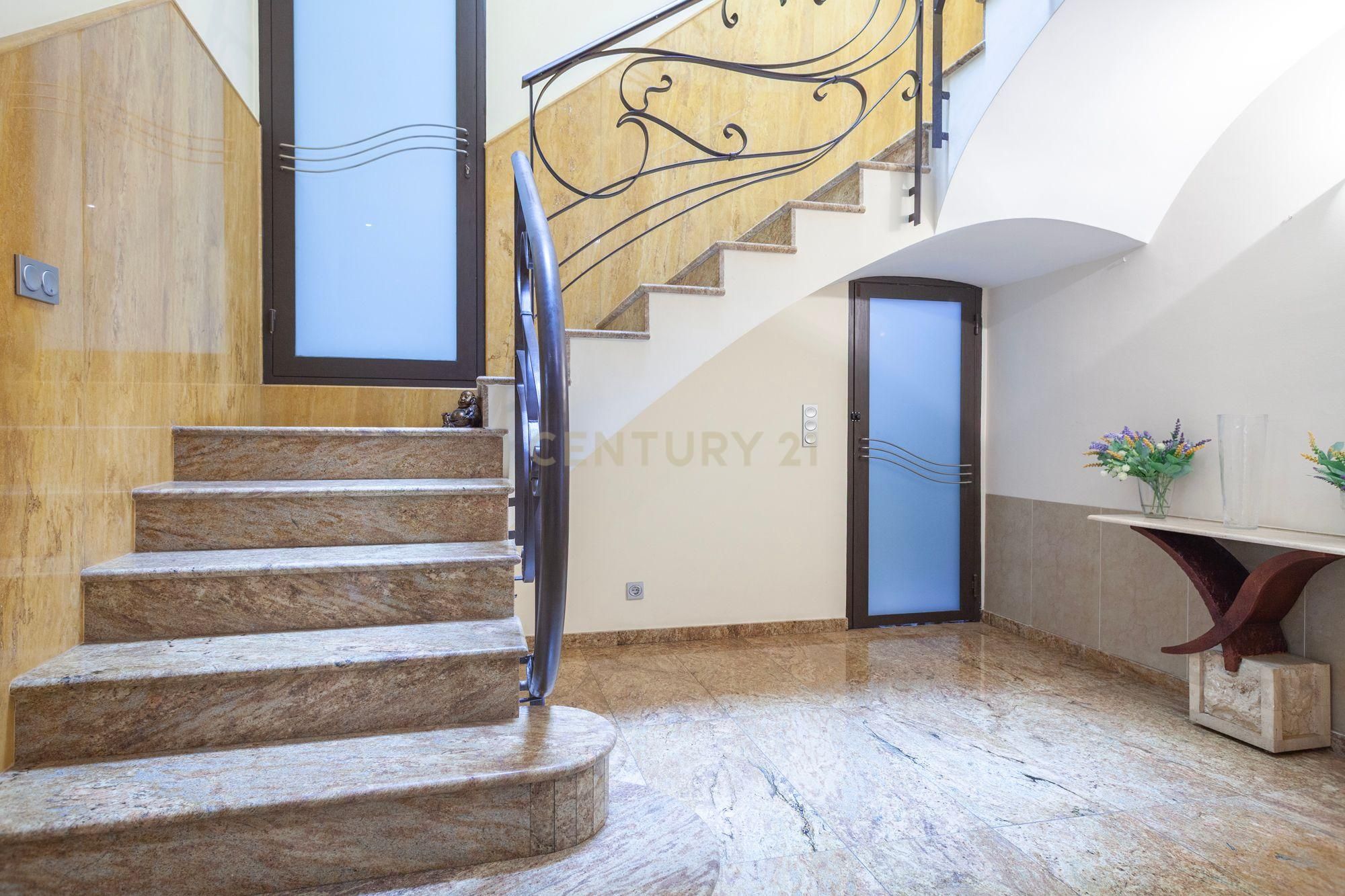 Houses for sale in Mataró