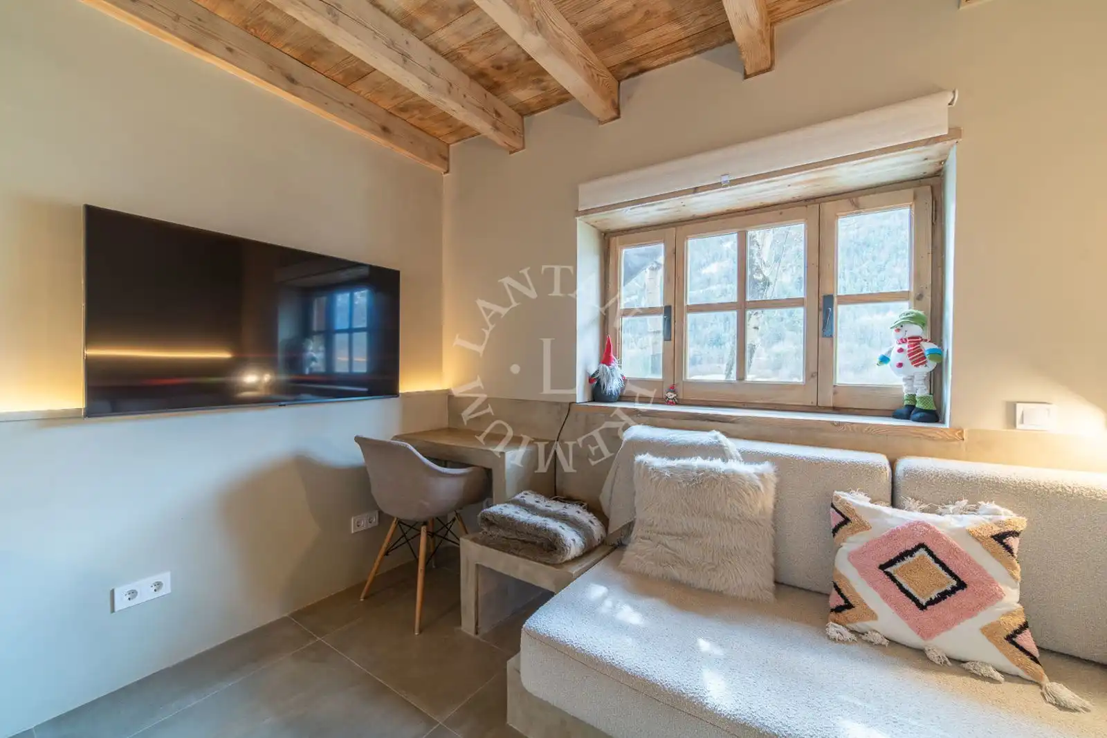 Living room of Flat for sale in Naut Aran  with Heating and Storage room