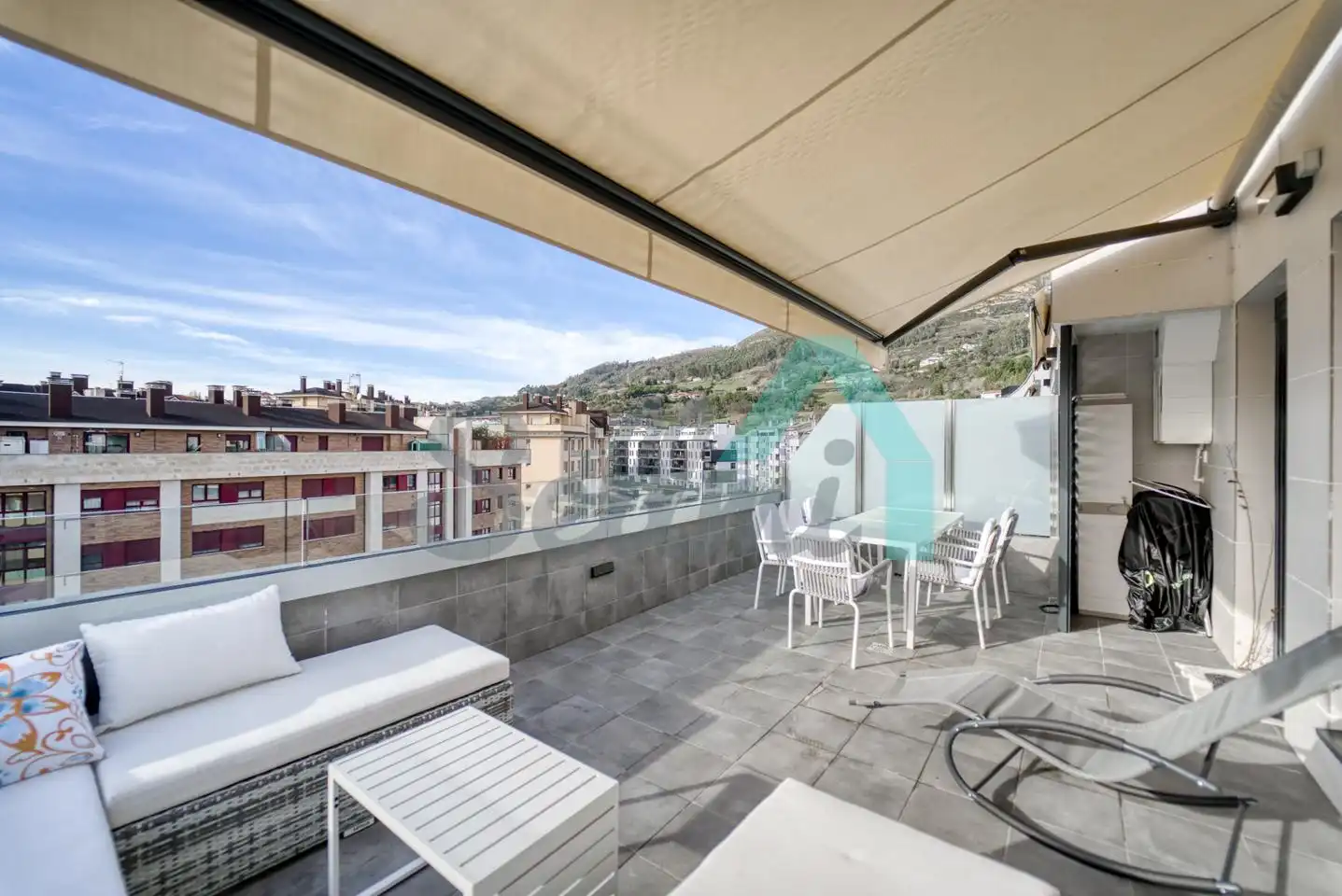 Attic for rent in Viseu, Ciudad Naranco - Prados de La Fuente