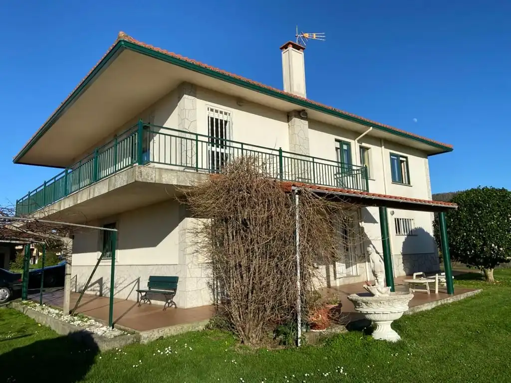 Vista exterior de Casa o chalet en venta en Ferrol con Calefacción, Jardín privado y Terraza