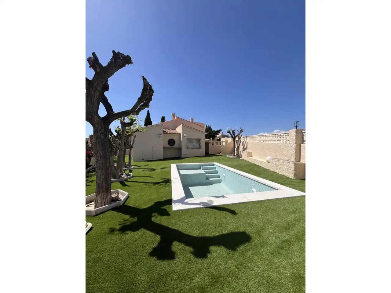 Casa o chalet de alquiler en Calle FORMENTERA, Centro