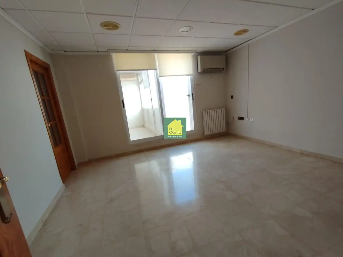 Office for sale in Albacete  with Air Conditioner and Terrace