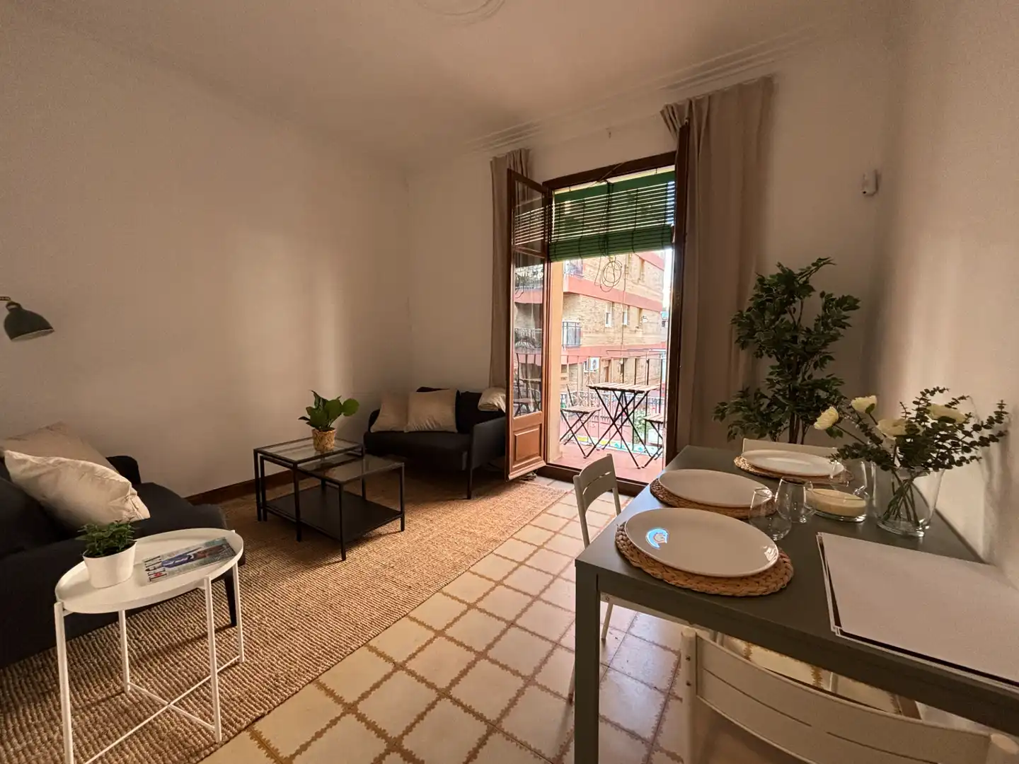 Piso en venta en Carrer de Pi i Margall, Príncep de Viana - Clot -Xalets Humbert Torres