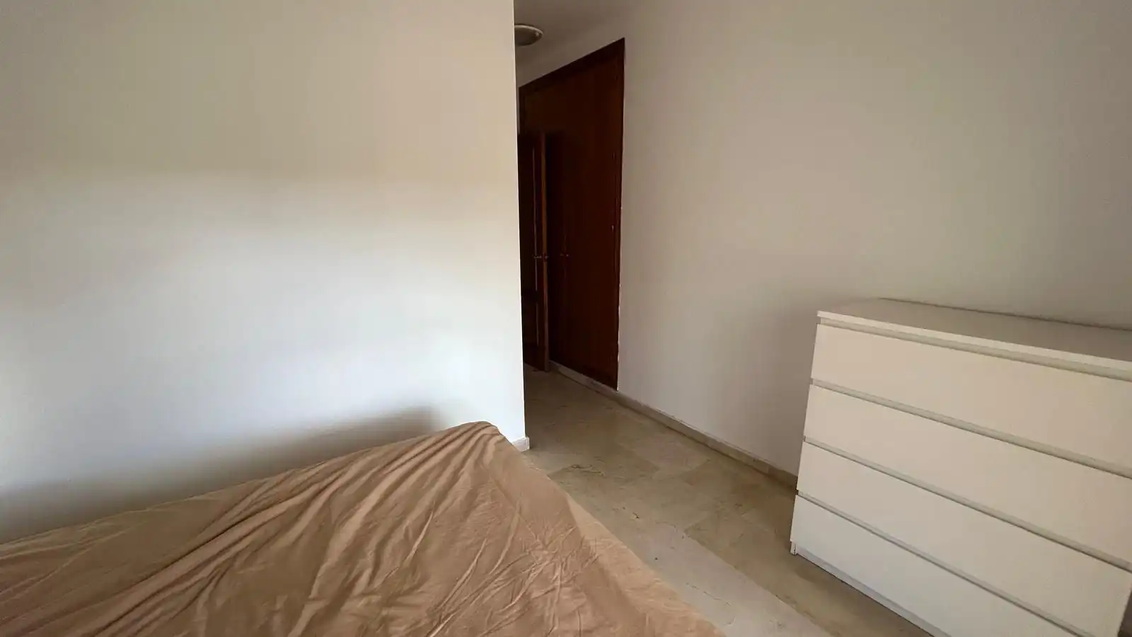 Bedroom of Flat for rent in Algeciras  with Air Conditioner, Furnished and Pets allowed