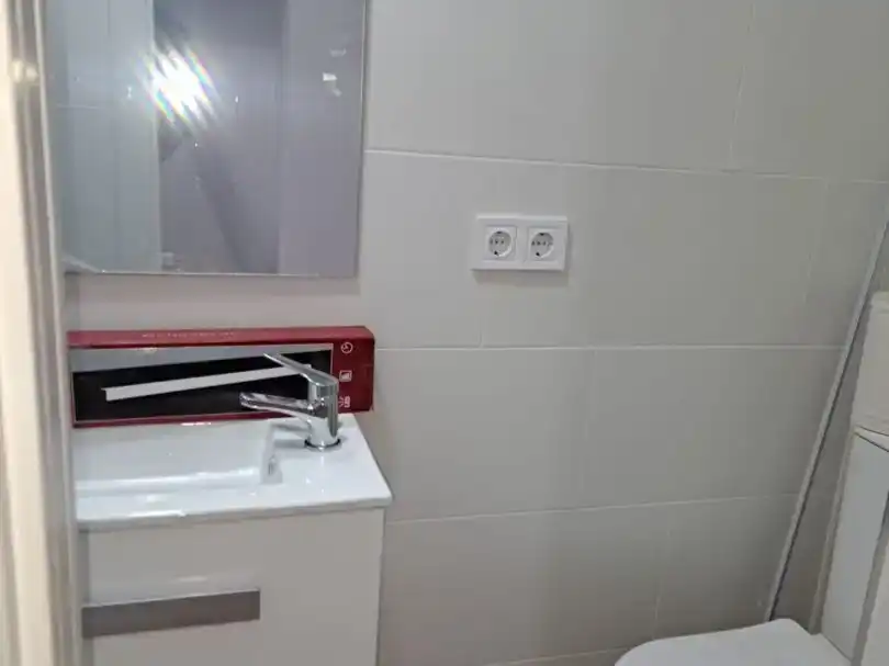 Bany de Casa adosada en venda en El Vendrell amb Piscina i Balcó