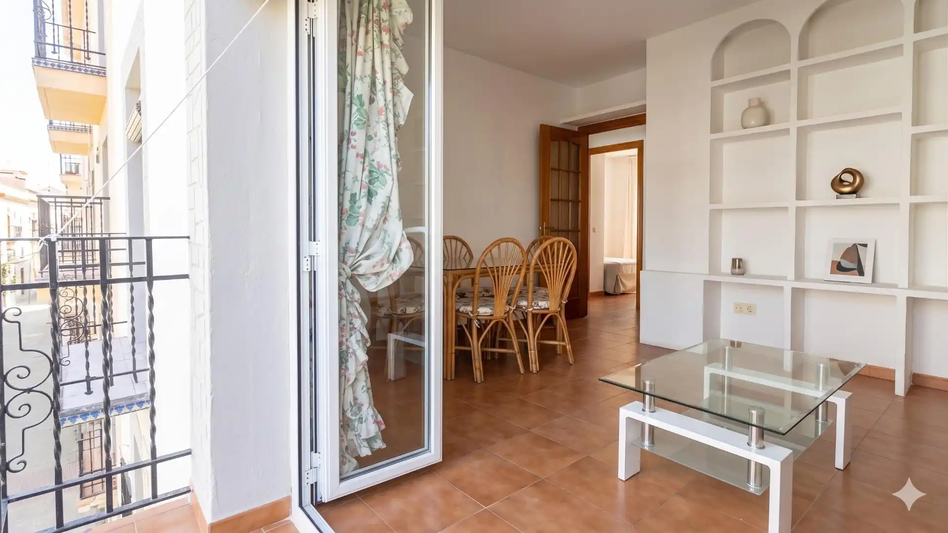 Flat for rent in Granada  with Heating, Furnished and Balcony