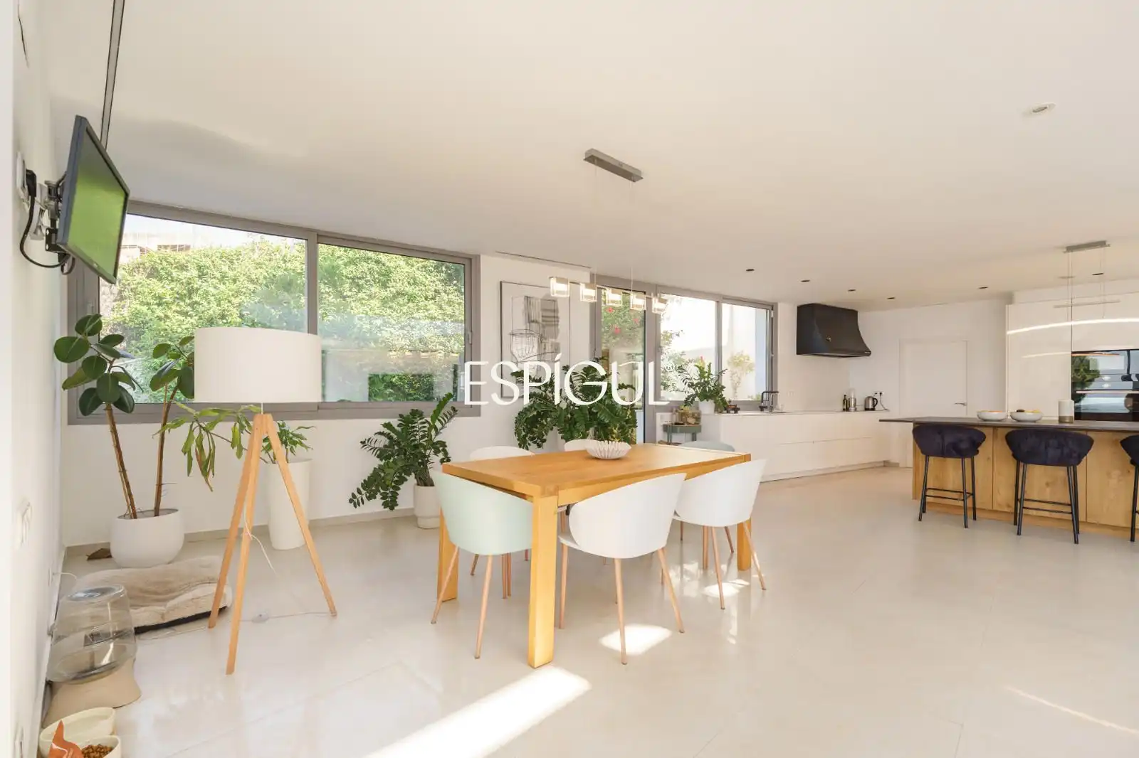 Comedor de Casa o chalet en venta en Vilassar de Dalt con Aire acondicionado, Calefacción y Jardín privado