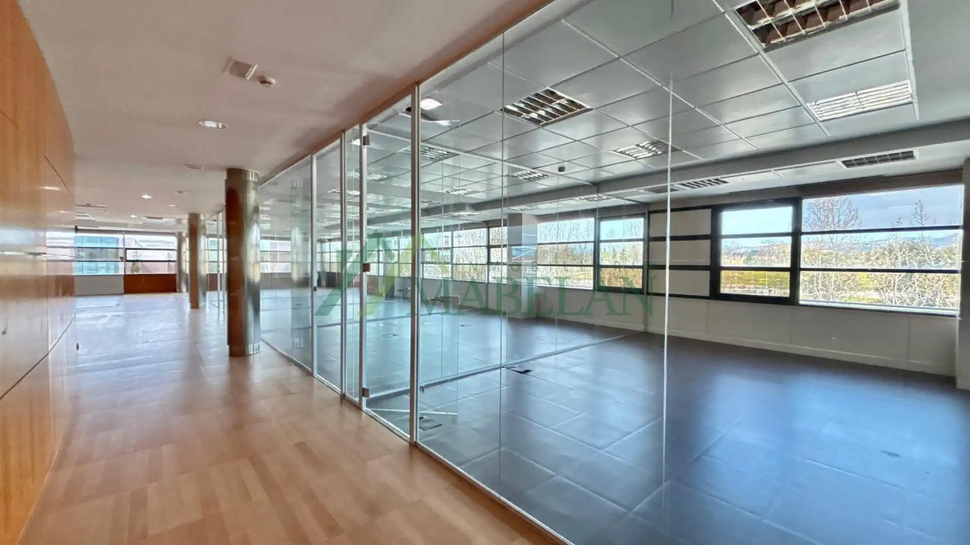Oficina con ascensor en venta en El Pinar - Punta Galea, imagen 8