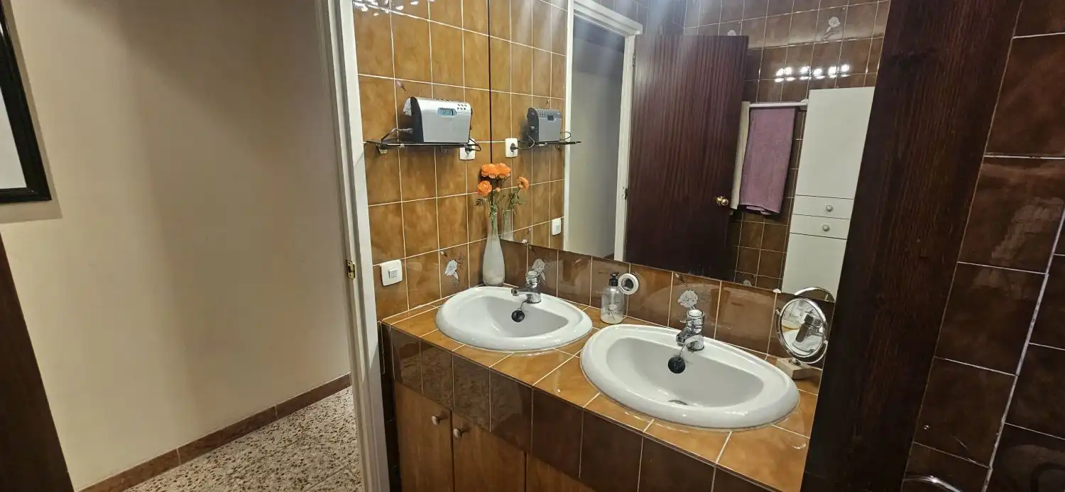 Baño de Casa o chalet en venta en Corbera de Llobregat con Aire acondicionado, Calefacción y Terraza