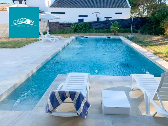 Casa-chalet en Venta en Avenida del Almendro en Dehesa - Monacilla