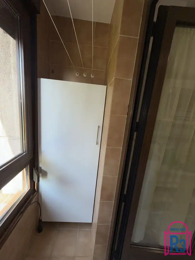 Wohnung zur Miete in Quiñones de León, Crucero