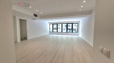 Foto 2 de Piso en venta en Carrer del Comte D'urgell, 56, Sant Antoni, Barcelona Capital