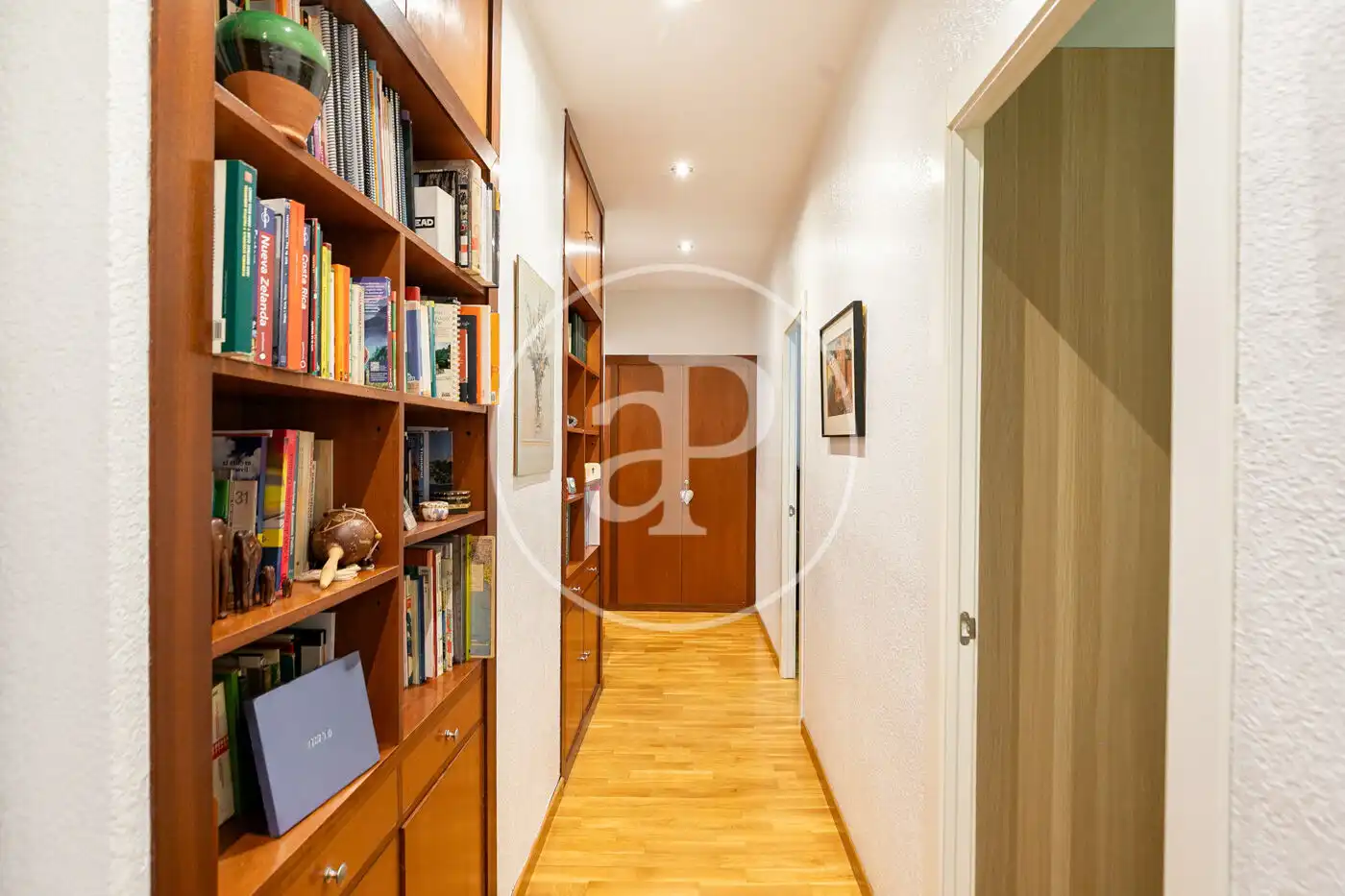Piso en venta en Barcelona con Aire acondicionado, Calefacción y Terraza