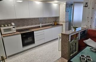 Cocina de Piso en venta en L'Alcora con Amueblado, Horno y Lavadora