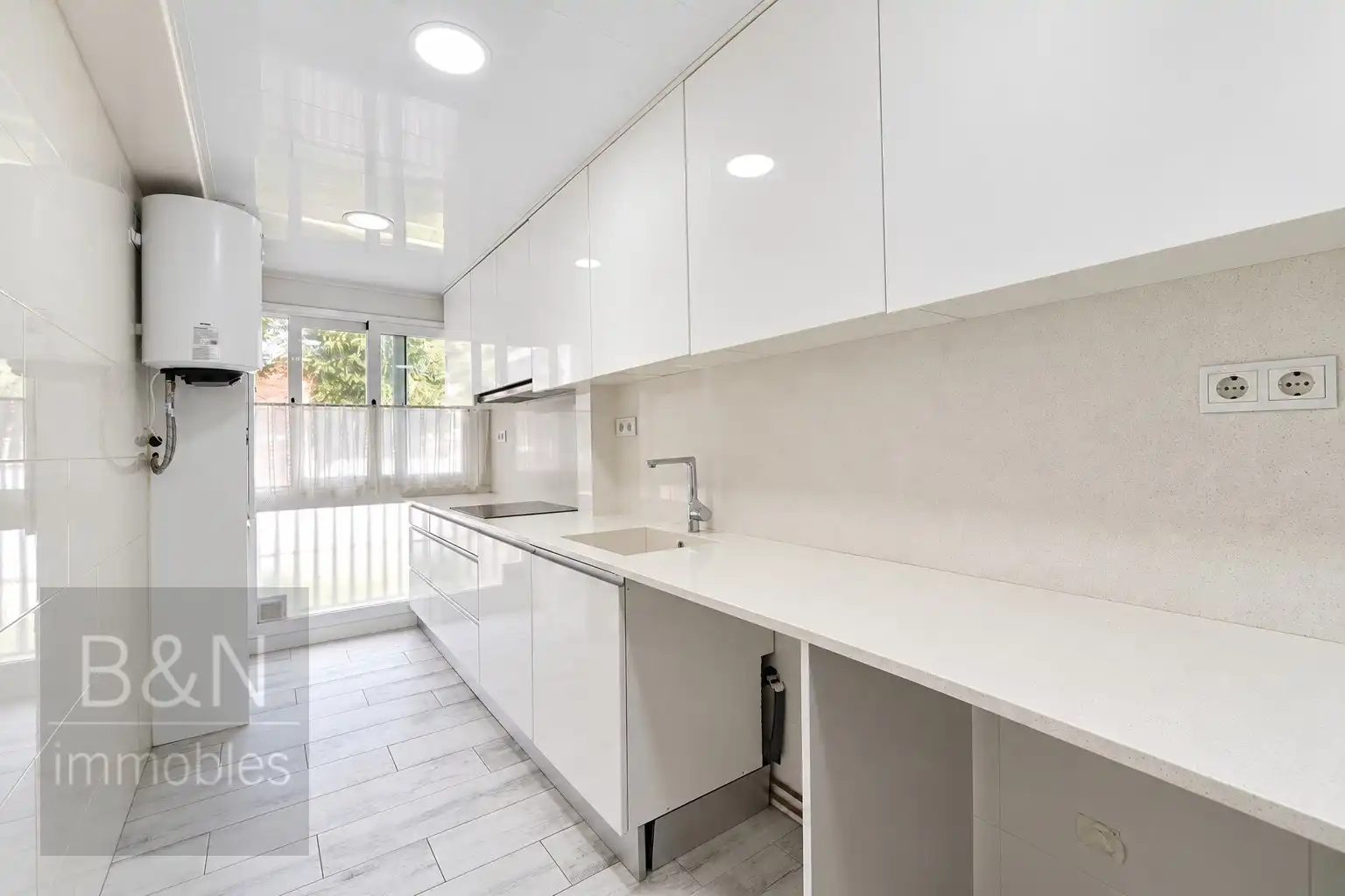 Flat with balcony for sale in Nord-oest, imagen 14