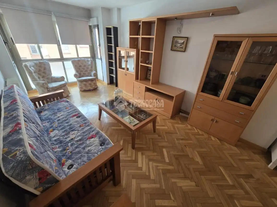 Sala d'estar de Pis en venda en Madrid amb Aire condicionat i Calefacció