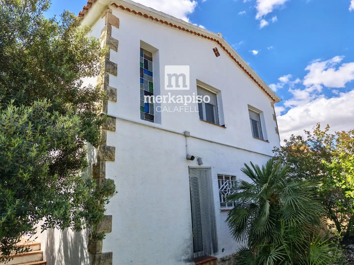 Vista exterior de Casa o xalet en venda en Bellvei amb Calefacció, Jardí privat i Terrassa