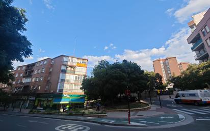 Vista exterior de Pis en venda en  Zaragoza Capital amb Aire condicionat, Calefacció i Terrassa