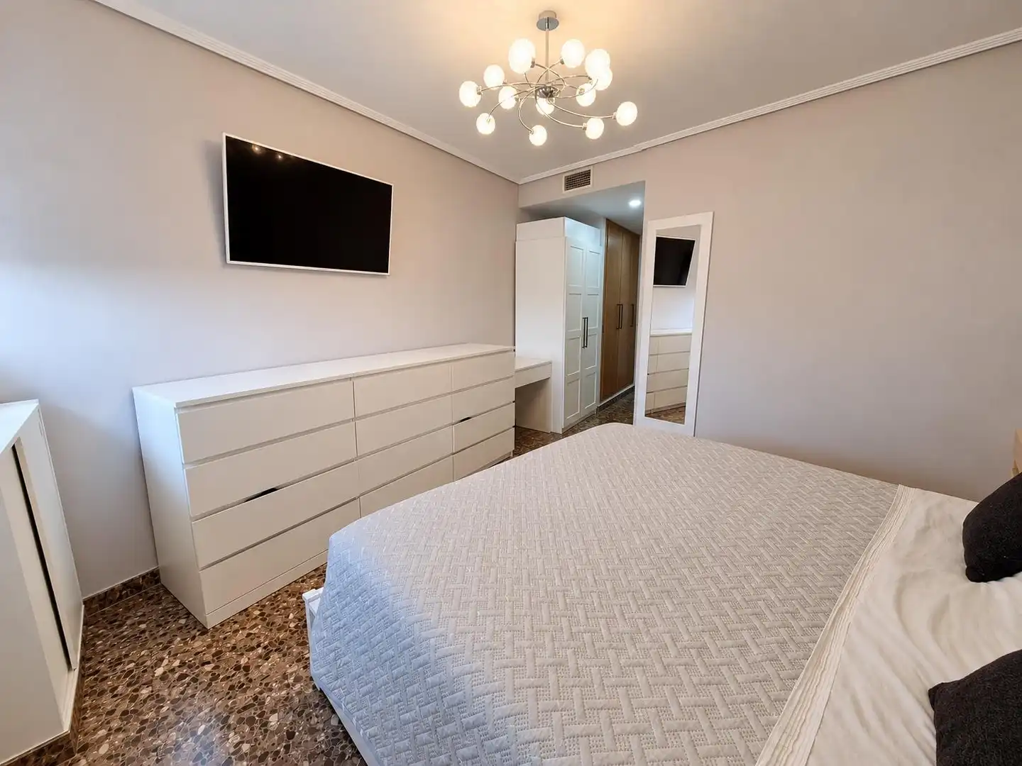 Habitación de Ático en venta en Casc Urbà