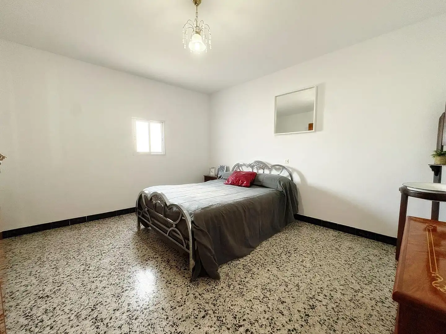 Habitación de Finca rústica en venta en Yunquera con Terraza y Amueblado