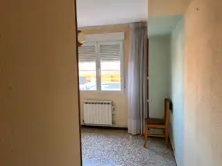 Habitación de Piso en venta en Zaragoza con Calefacción, Amueblado y Horno