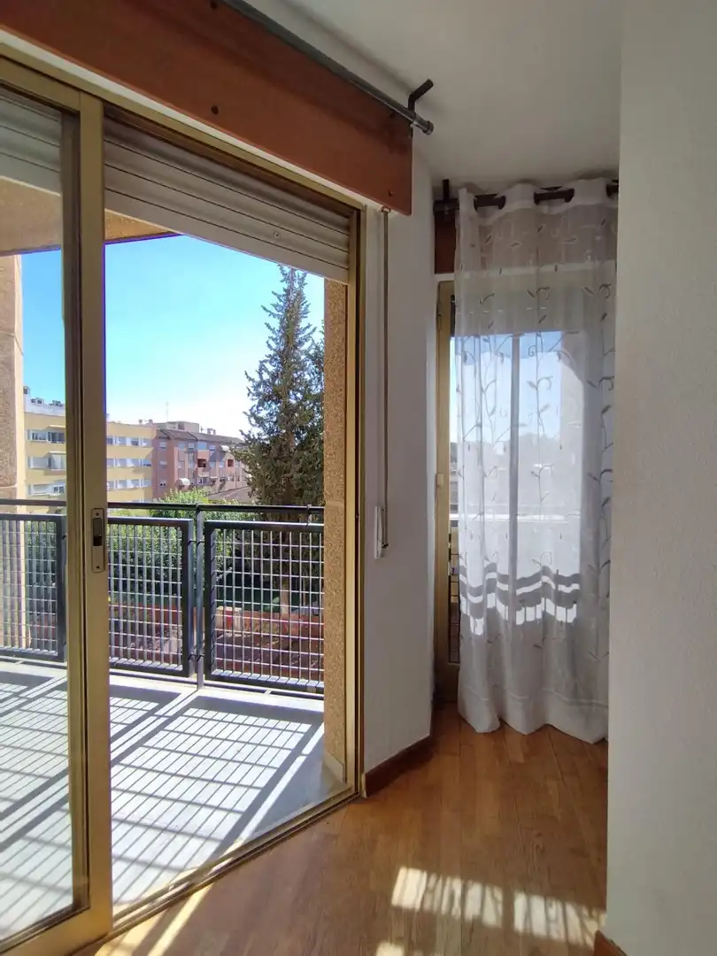 Mini appartamento con terrazza in affitto a Avenida Avenida Juan Carlos I, imagen 13