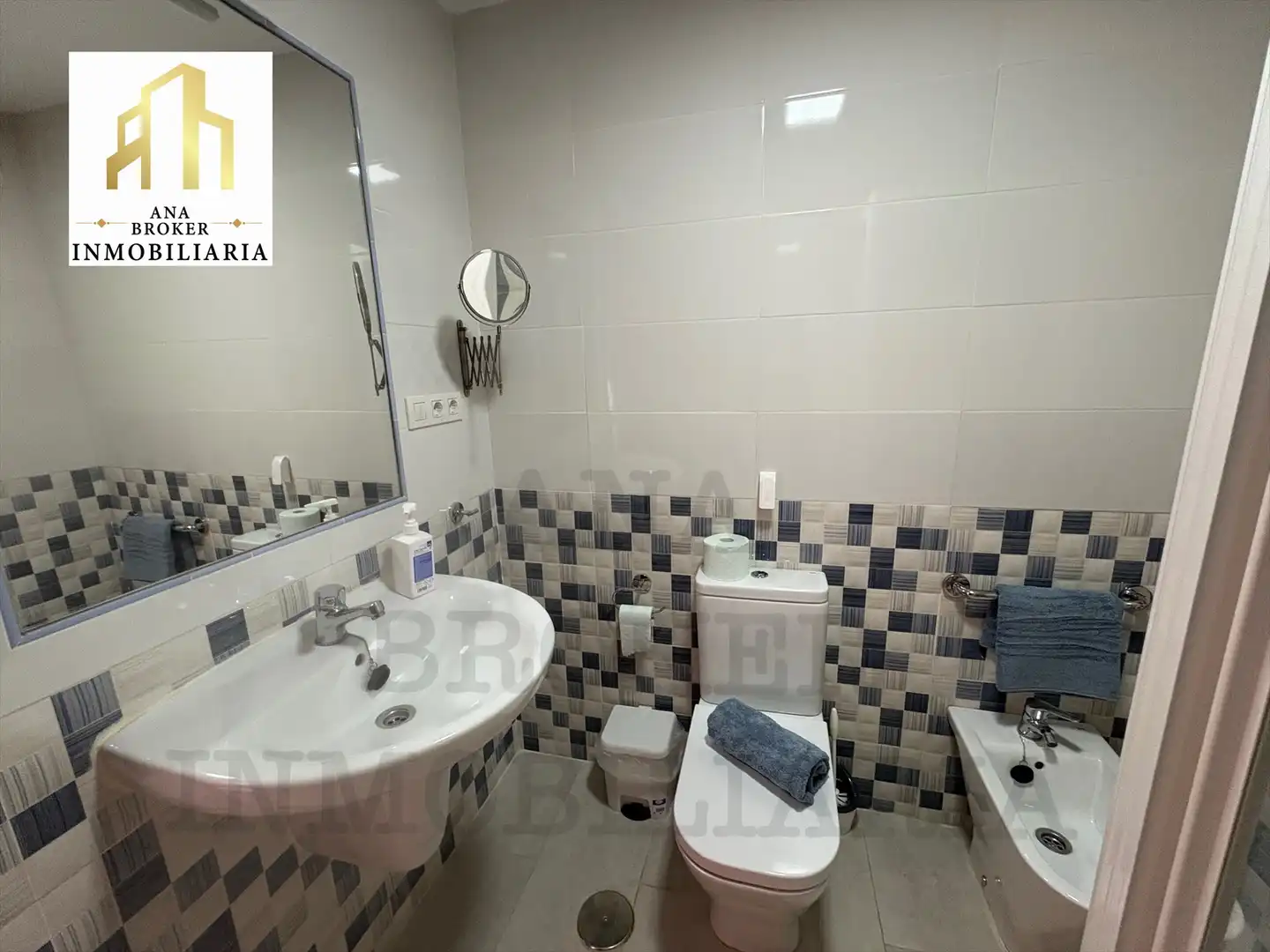 Badezimmer von Wohnung zur Miete in Ronda mit Möbliert