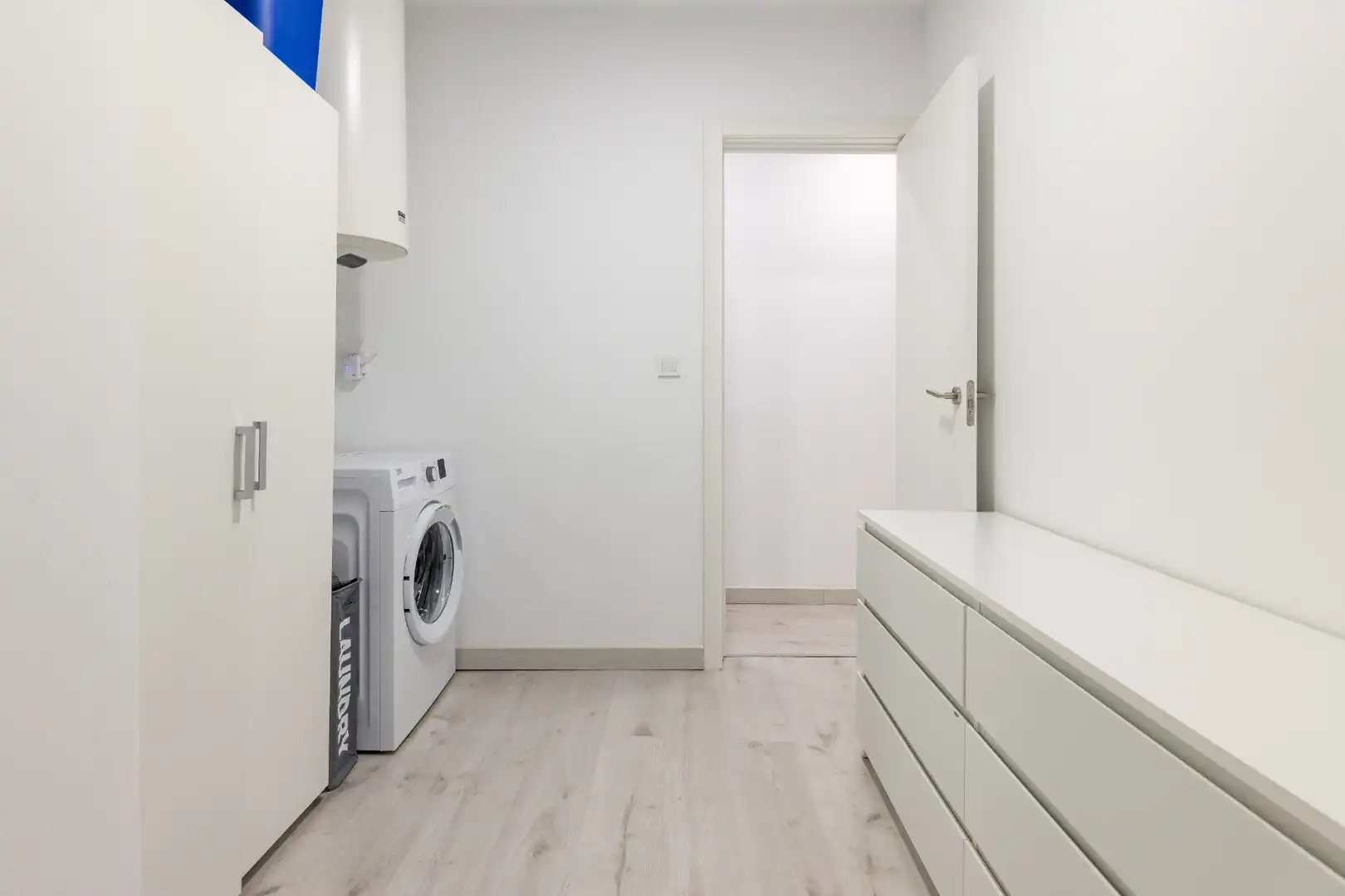 Planta baixa en venda en La Pobla de Vallbona amb Aire condicionat, Terrassa i Moblat