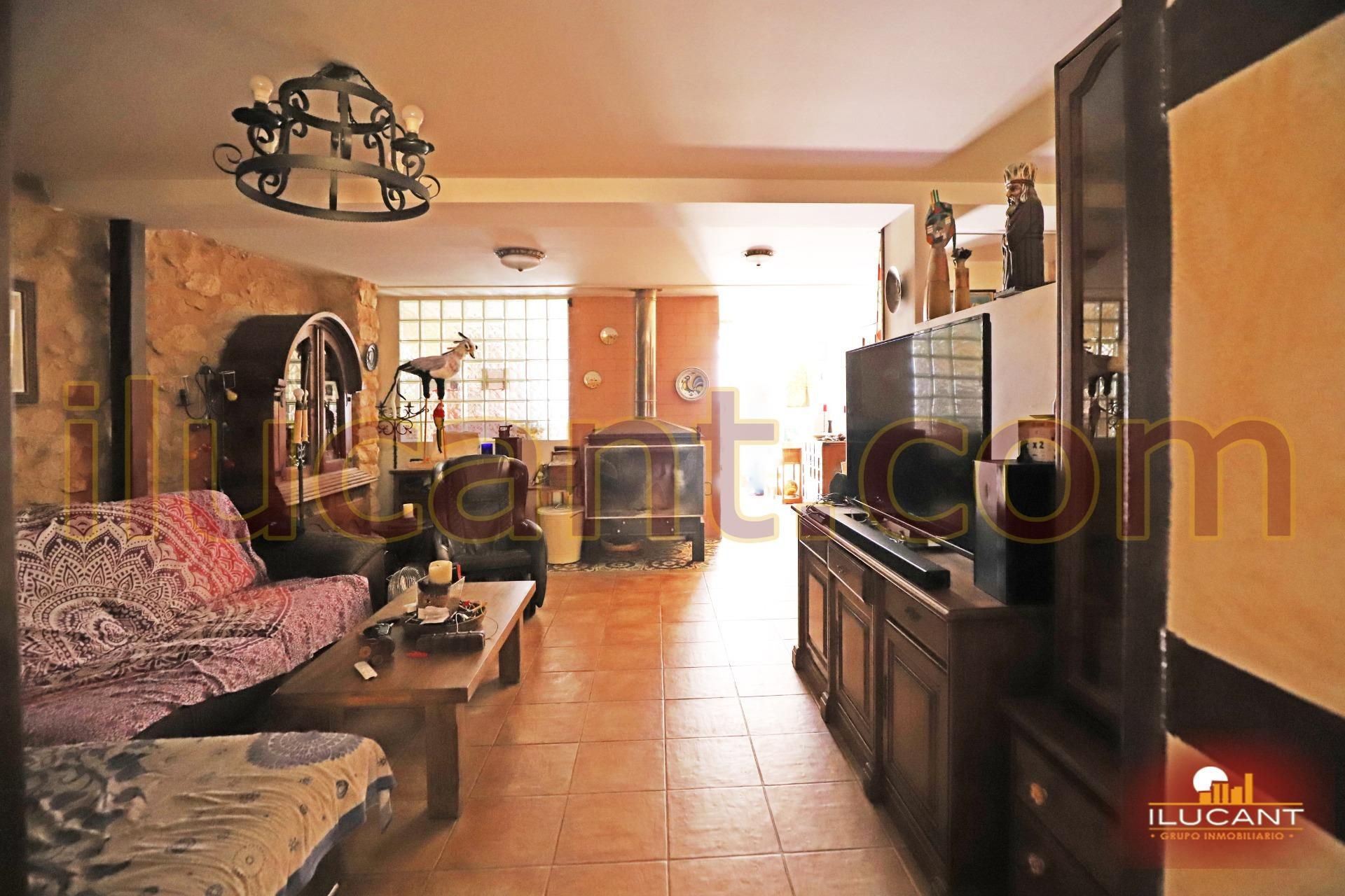 Living room of House or chalet for sale in Alicante / Alacant  with Air Conditioner, Private garden and Terrace