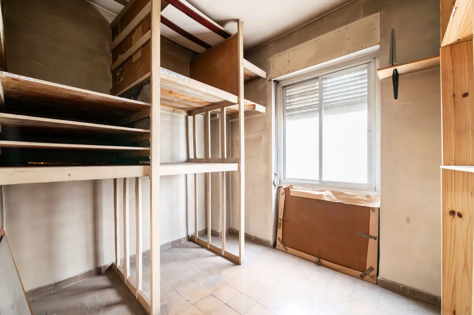 Flat for sale in Madrid  with Air Conditioner, Heating and Terrace