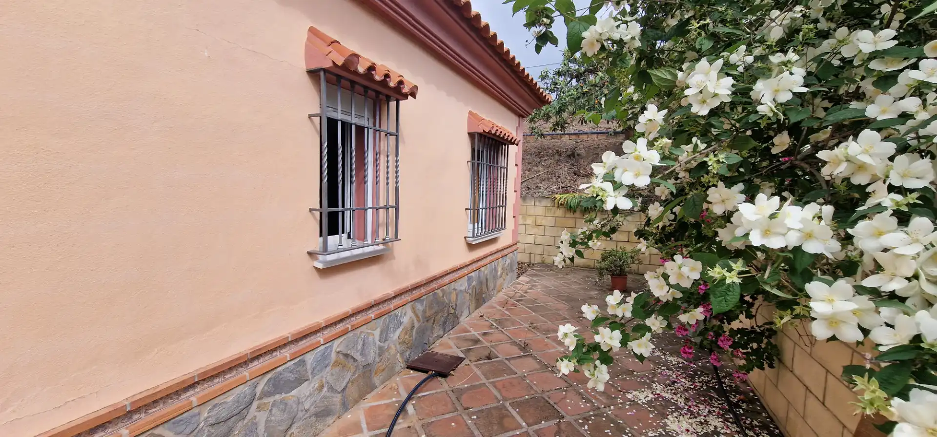 Casa rústica amb jardí en venda a Coín, imagen 2