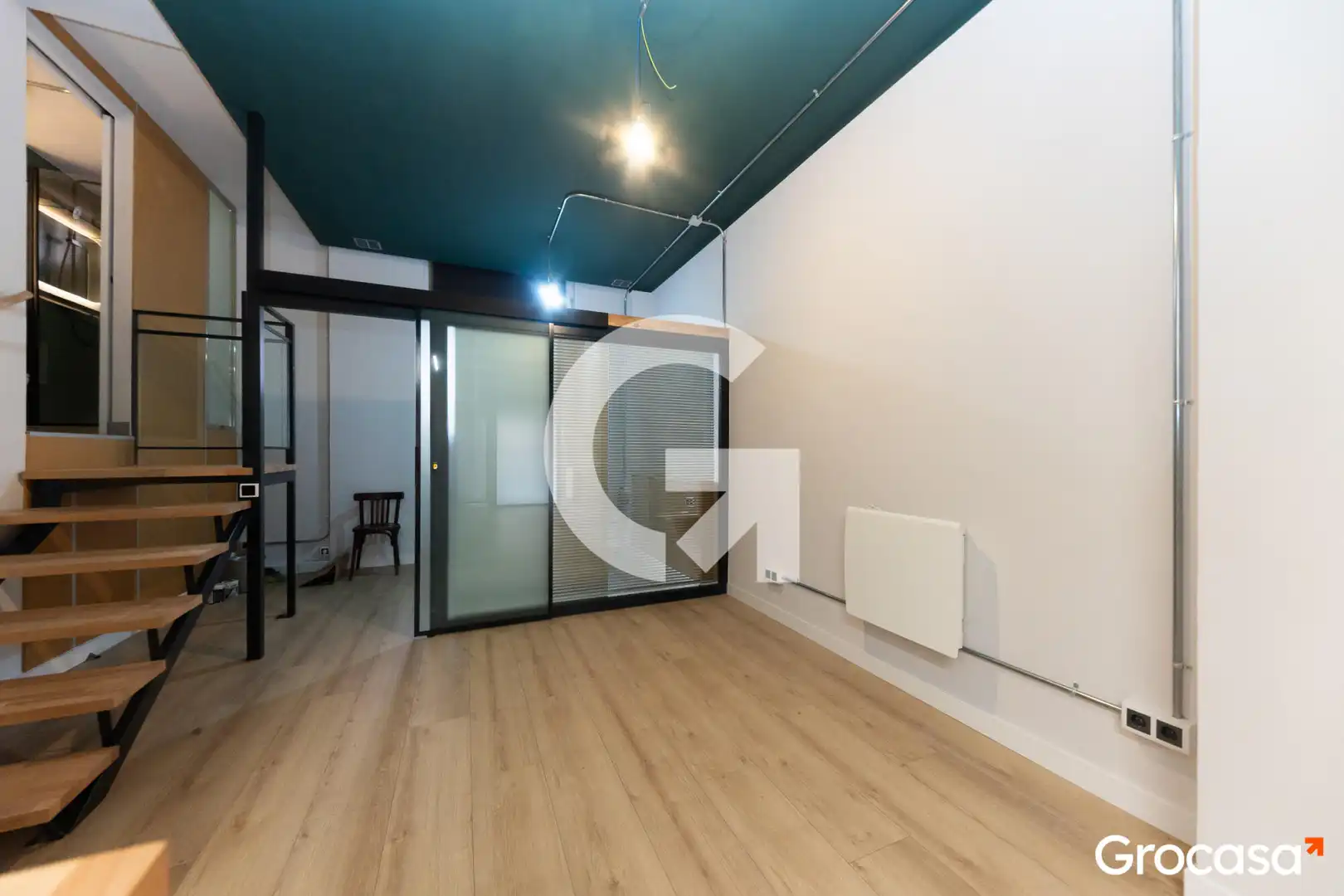 Flat for sale in Barcelona  with Heating, Oven and Washing machine
