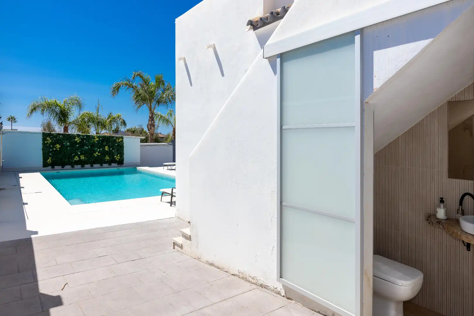 Piscina de Casa o chalet en venta en Marbella con Aire acondicionado, Calefacción y Jardín privado