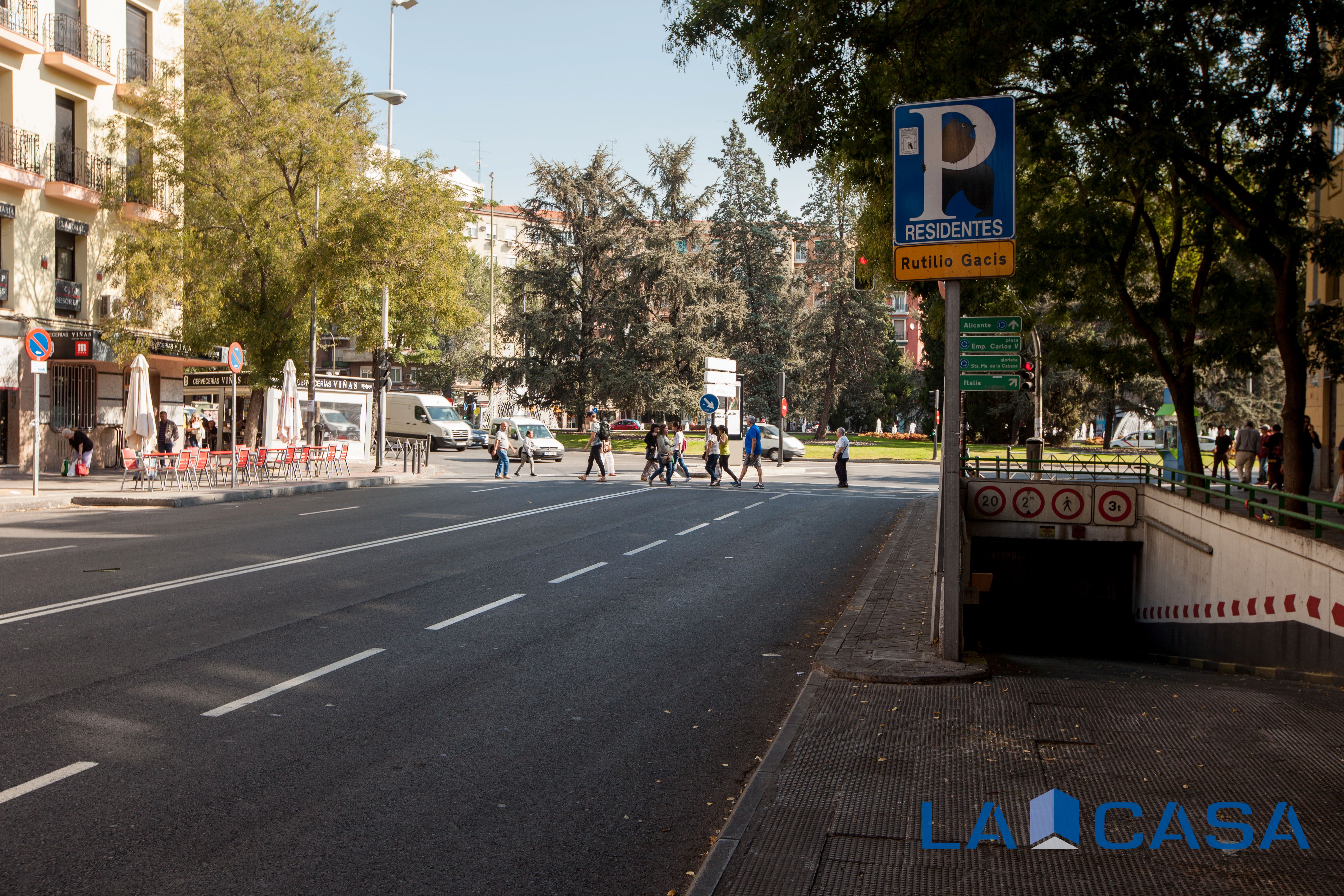 Exterior view of Attic for sale in  Madrid Capital  with Heating and Terrace