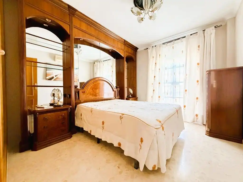 Bedroom of Detached homes for sale in Málaga  with Air Conditioner, Private garden and Terrace