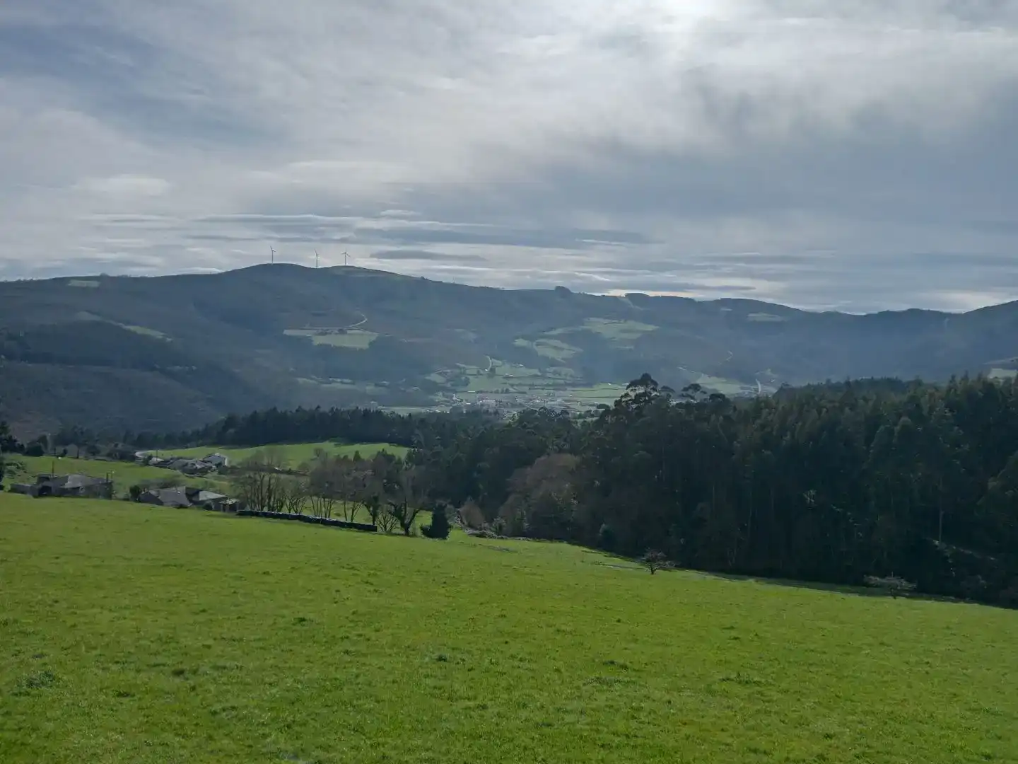Vista exterior de Finca rústica en venda en San Tirso de Abres