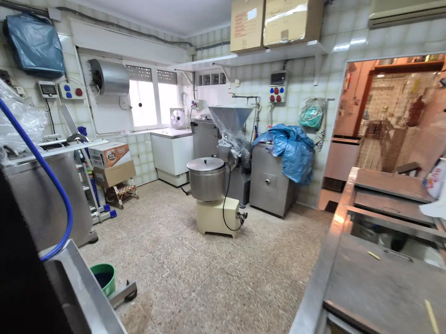 Kitchen of Commercial properties for sale in Elda  with Furnished