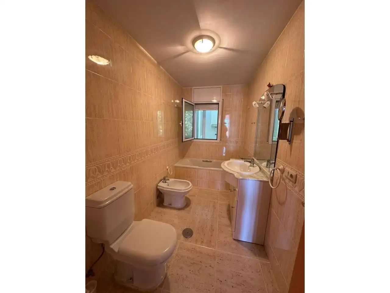 Baño de Piso en venta en Ciudad Real con Aire acondicionado, Calefacción y Terraza