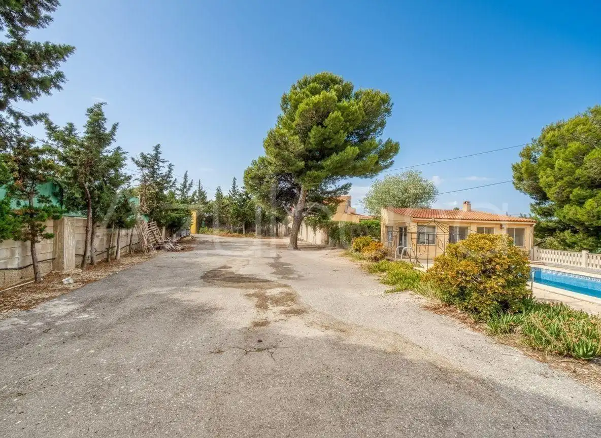 Casa o xalet en venda en Alicante / Alacant amb Aire condicionat, Terrassa i Traster