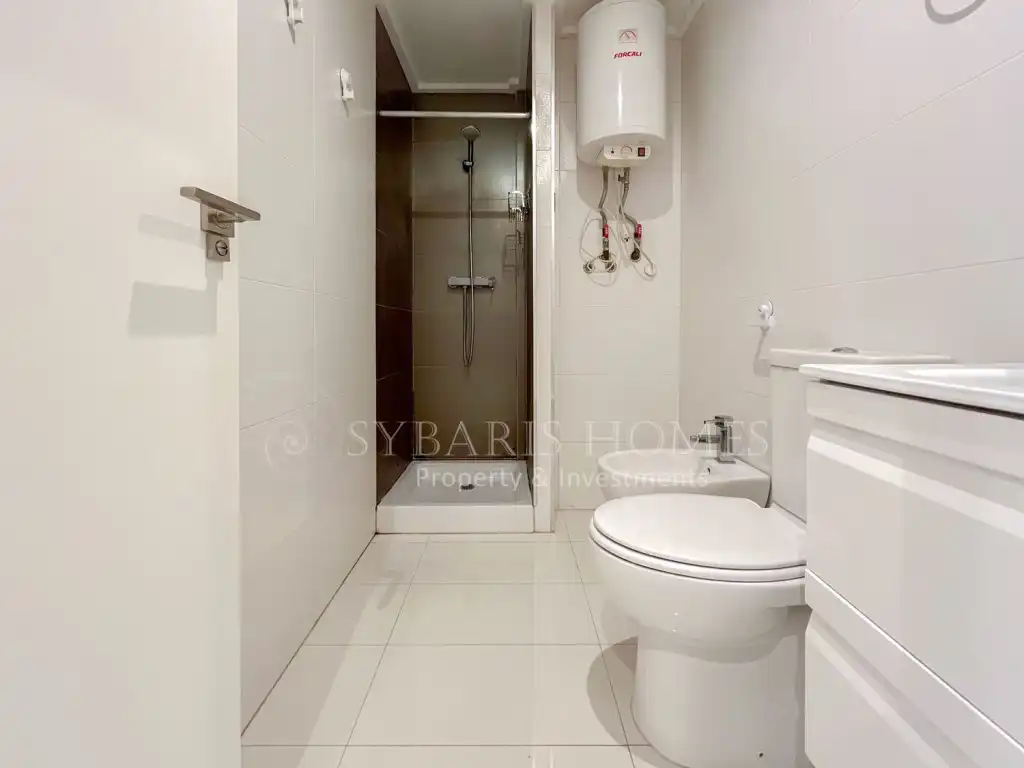 Bany de Apartament en venda en Dénia amb Forn i Rentadora